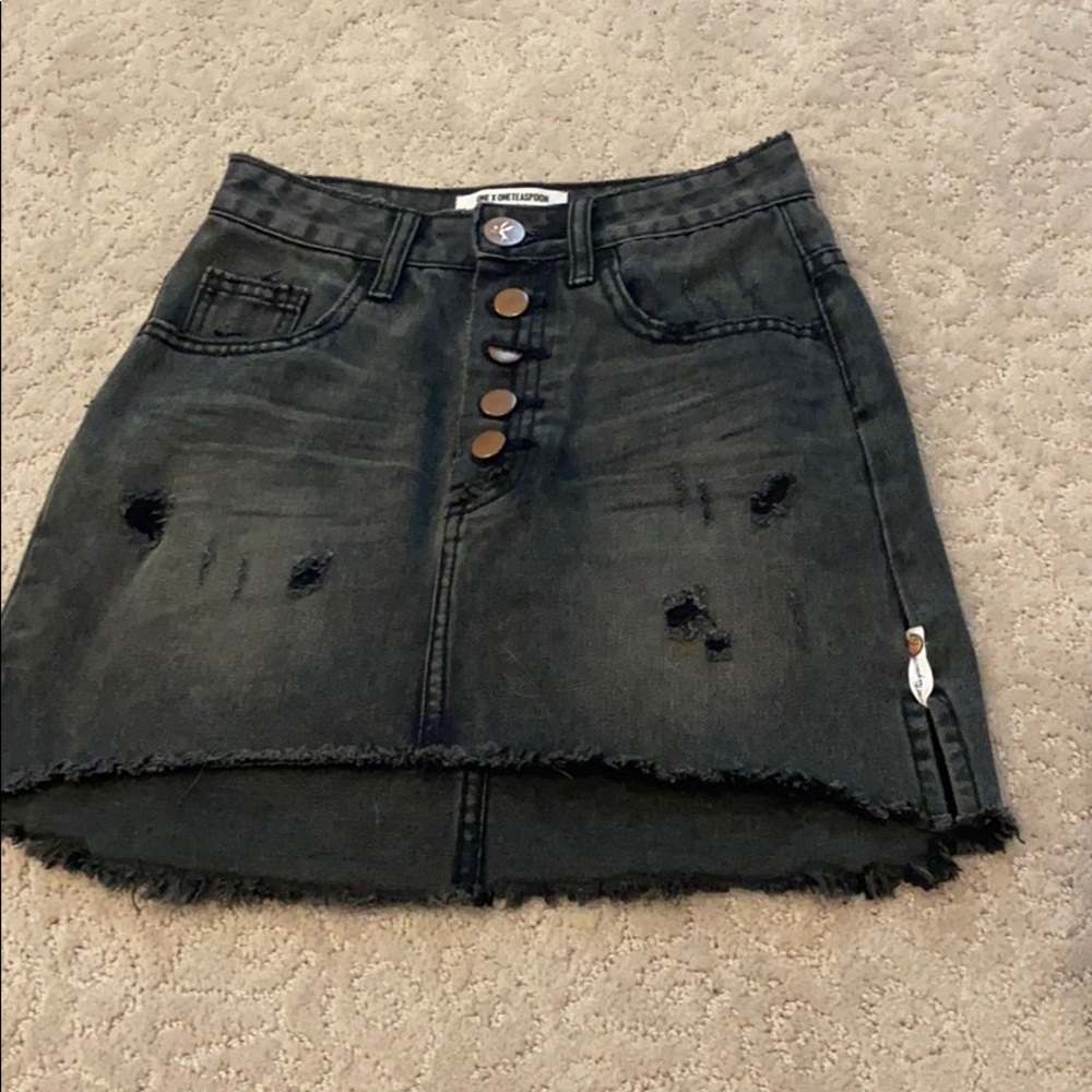 One Teaspoon Black Skirt NWOT